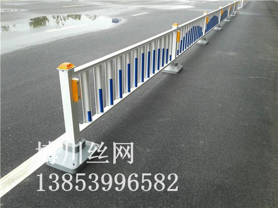 吉安市市政道路护栏车间护栏 - 一站式服务